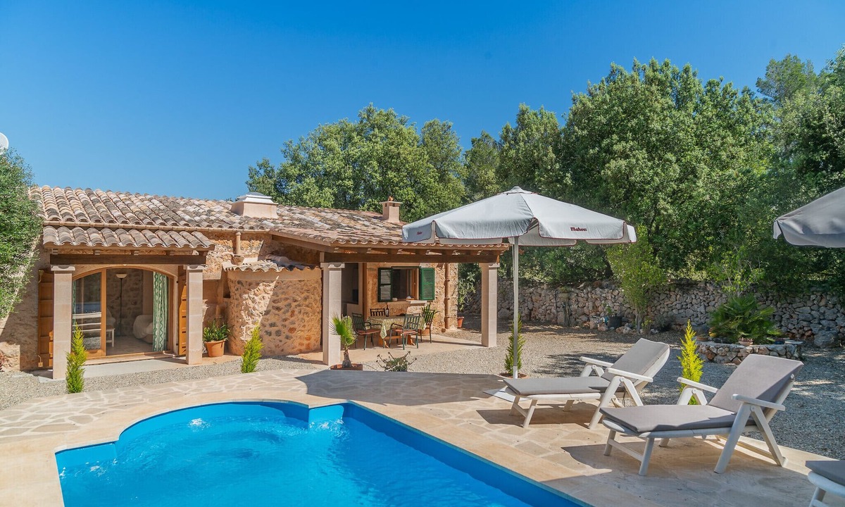 Lloret de Vistalegre Villa | Sa Casa Nova