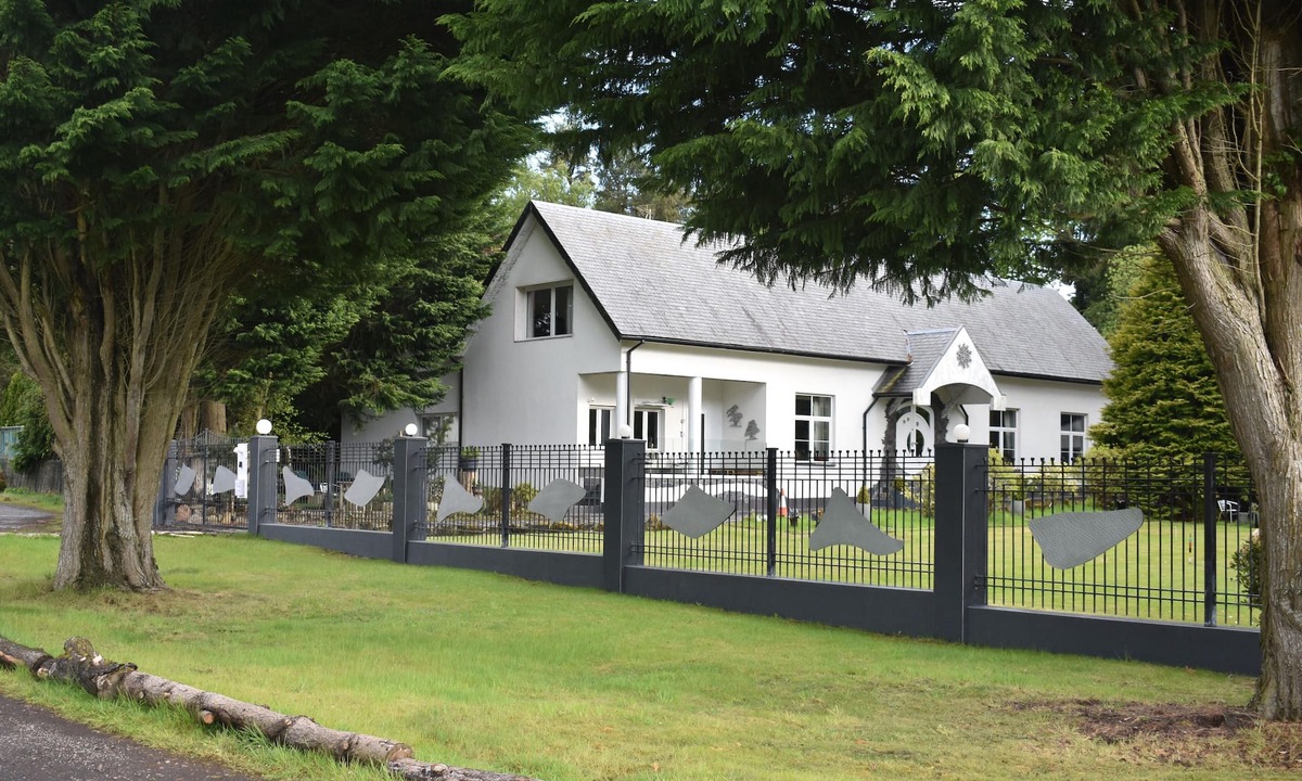 Larkhall Apartment | SAFE HAVEN RETREAT Tranquil Countryside Apartment