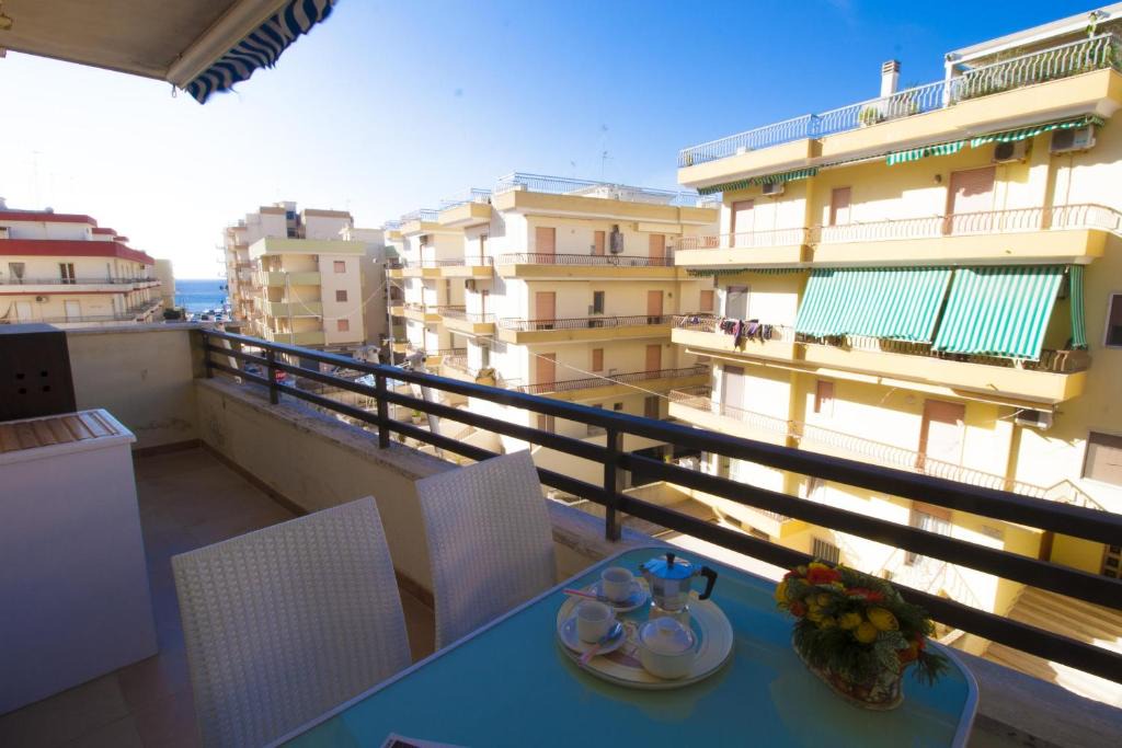 Il Monte Apartment | Savonarola Apartment