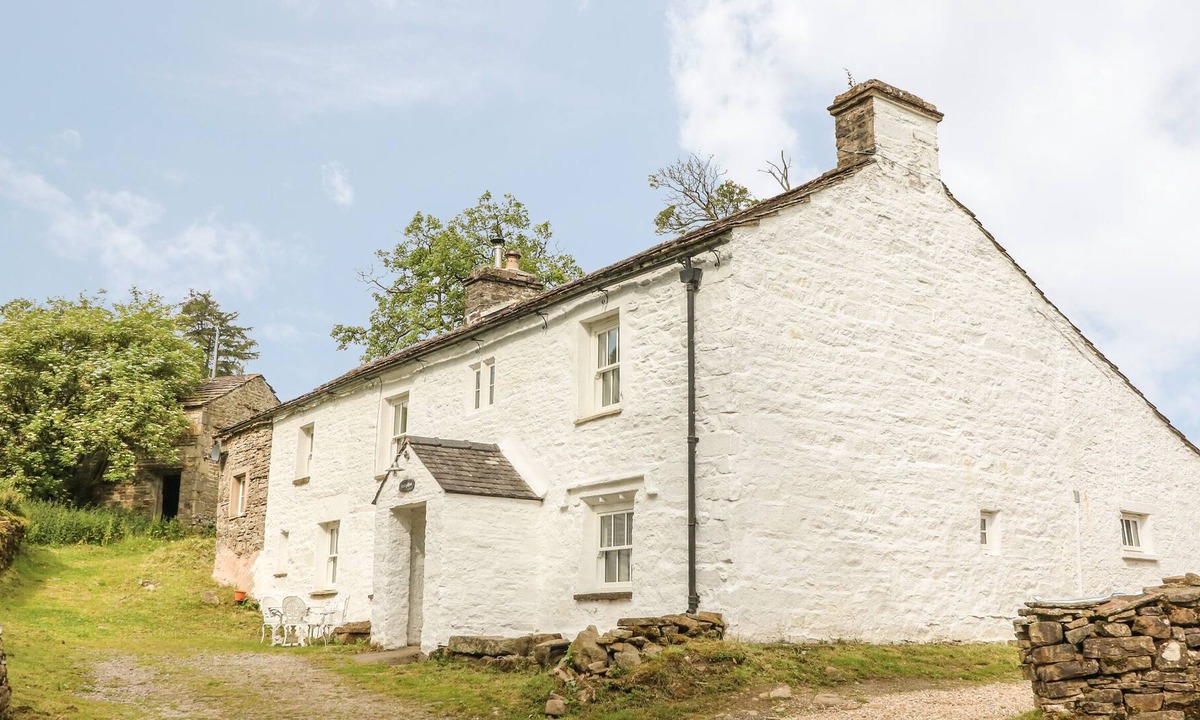 Sedbergh Cottage | SCALE GILL FOOT, pet friendly, character holiday cottage in Cowgill