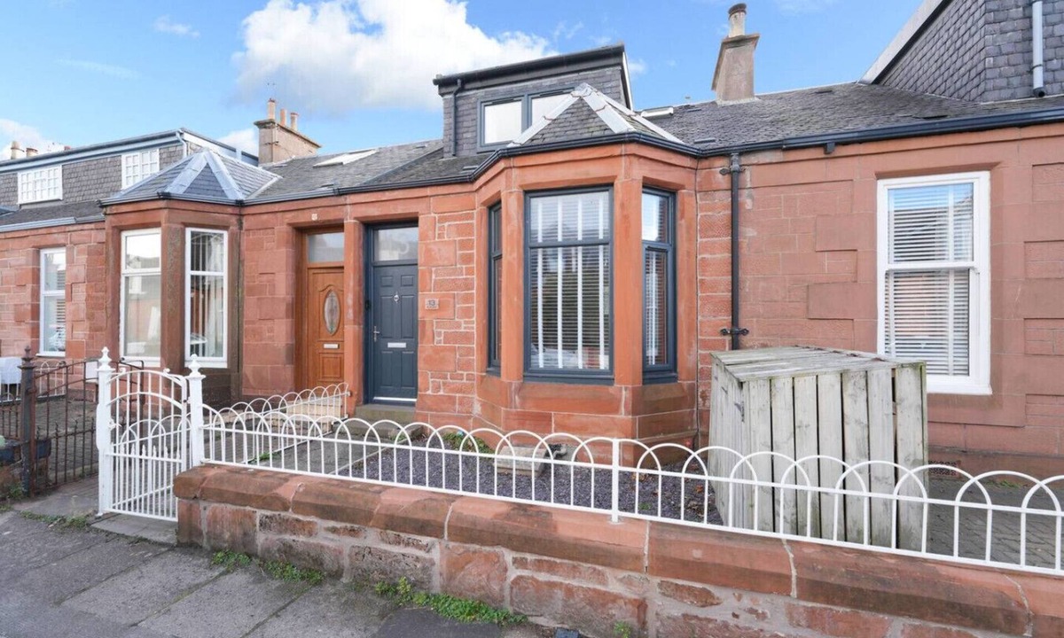 Prestwick House | Seabreeze in Prestwick