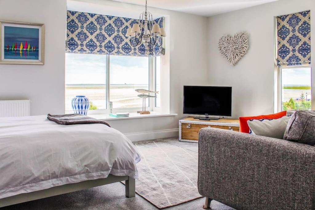 Cleethorpes Apartment | Seafront Apartment with Stunning Views