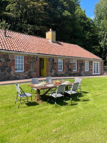 West Wemyss House | Seaside Cottage, Wemyss Estate