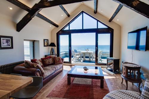 Port St Mary Hotel | Shore Hotel
