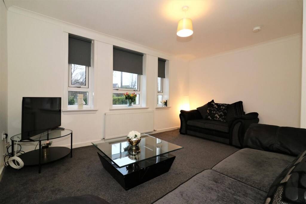 Cumbernauld Apartment | Signature - Carrick View Cumbernauld