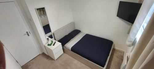 Chelmsford House | Small Double in Quiet House - Chelmsford