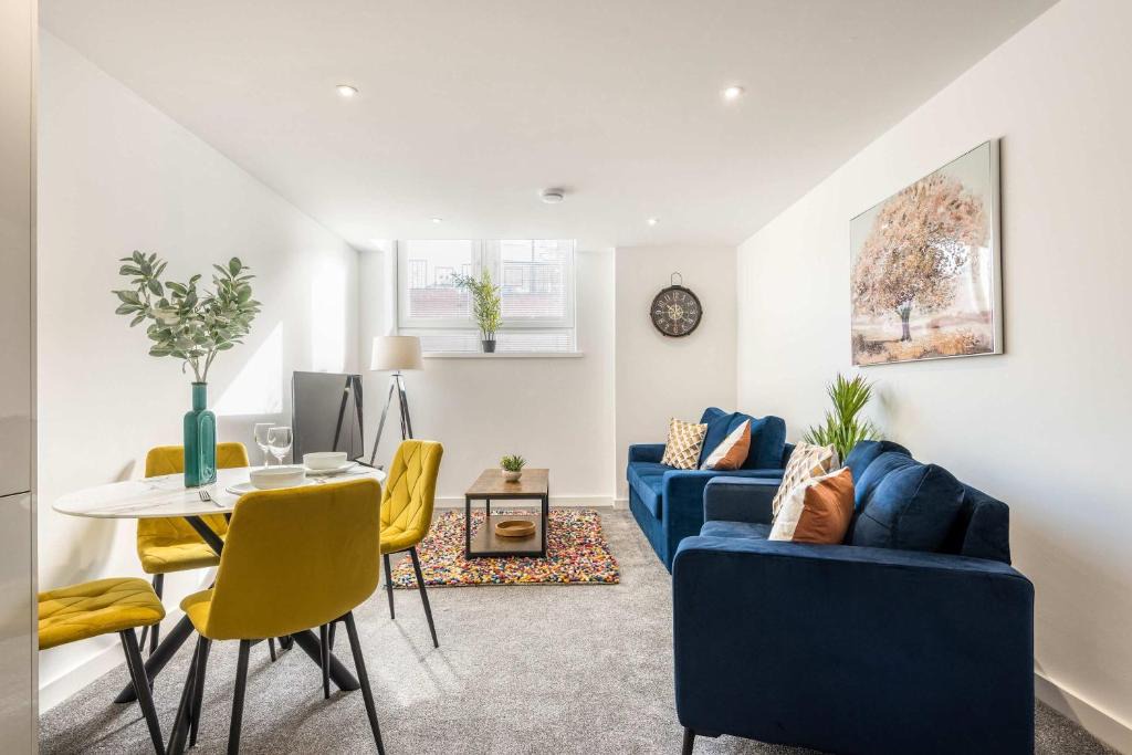 Rotherham Apartment | Smart 1 Bedroom Apartment in Central Rotherham