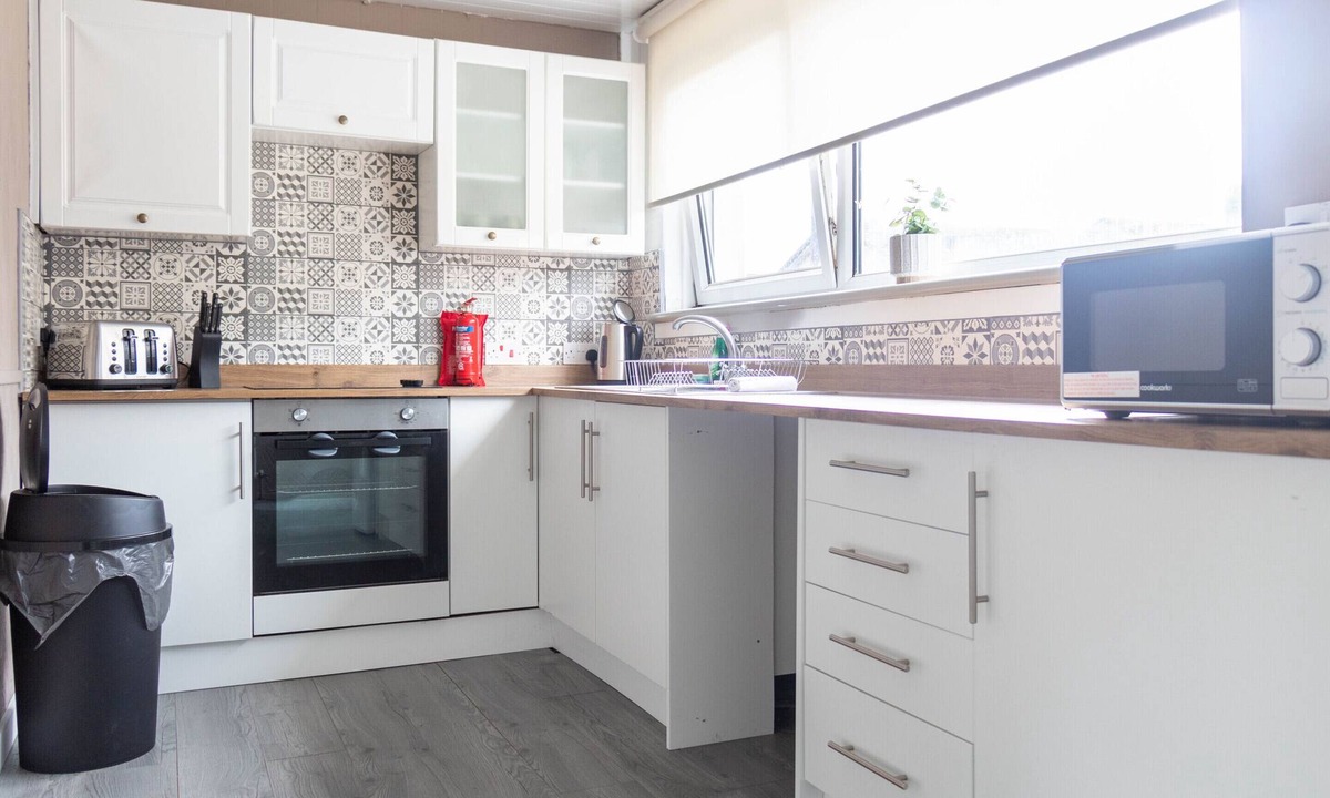 Shotts House | Snug Modern Home in Shotts