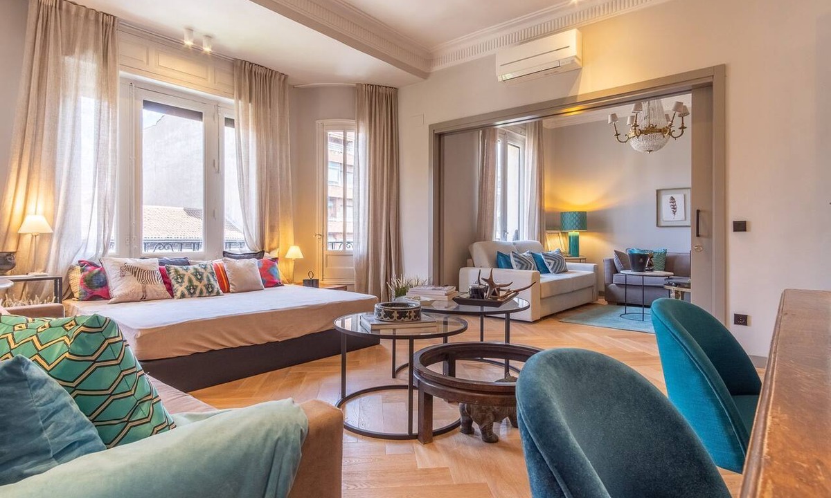 Milla de Oro Apartment | Spacious 3-Bed Apartment in Salamanca, Madrid