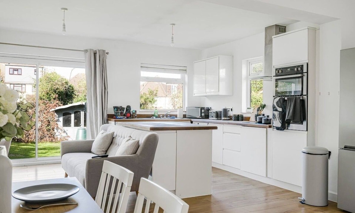 Great Baddow House | Spacious 4 Bed Home | Sleeps 8-10