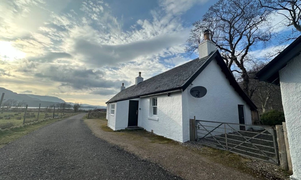 Achnasheen Cottage | Stalkers Cottage, Torridon