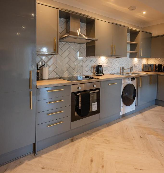 Dalavich Apartment | Stirling Townhouse Apartment Btm