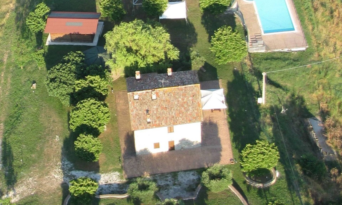 Monteluiano House | Stone villa with private pool and park, located in the Umbrian countryside