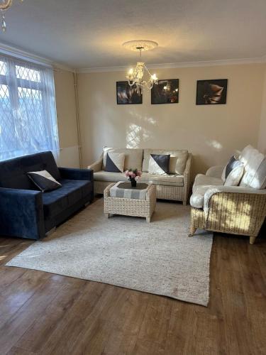 Stratford House | Stratford village 3 bedrooms Home