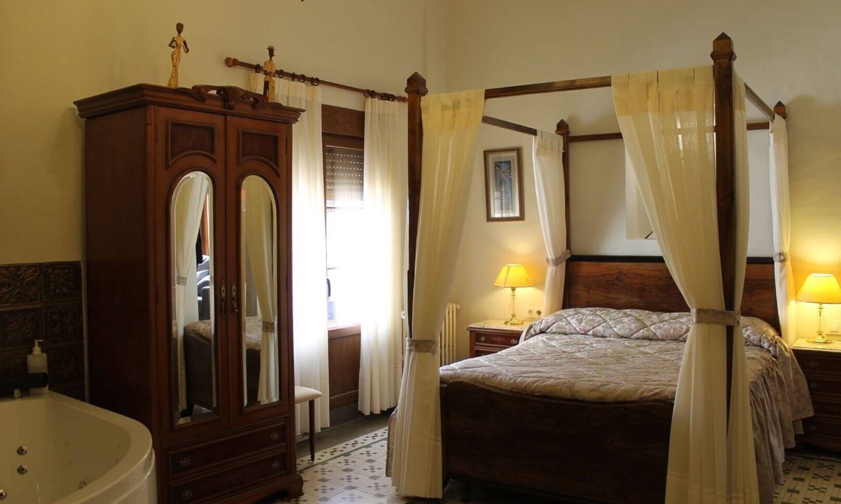 Munebrega Apartment | Studio with Jacuzzi America