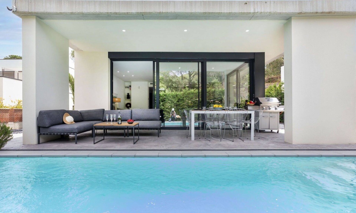 Sant Feliu de Guixols House | Stunning private villa for 6 guests with WIFI, A/C, private pool, TV, terrace and panoramic view