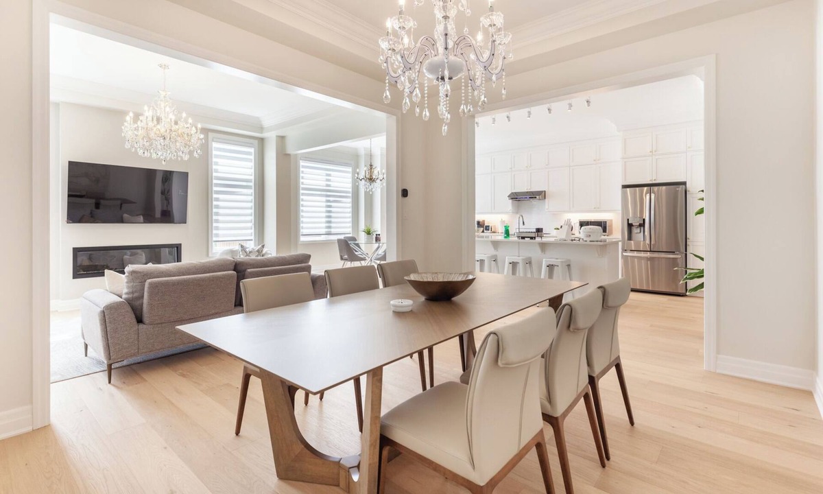 Unionville House | Stylish and Brand New: Your Cozy 4-bedroom Getaway