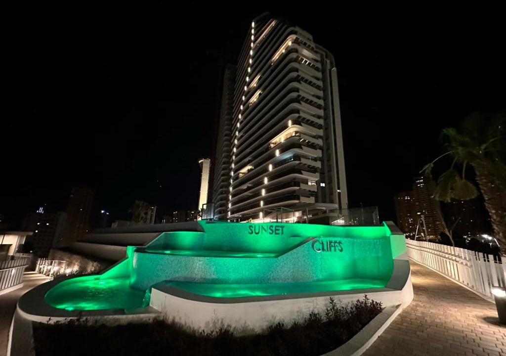 Benidorm Apartment | SUNSET CLIFFS VIP APARTMENT