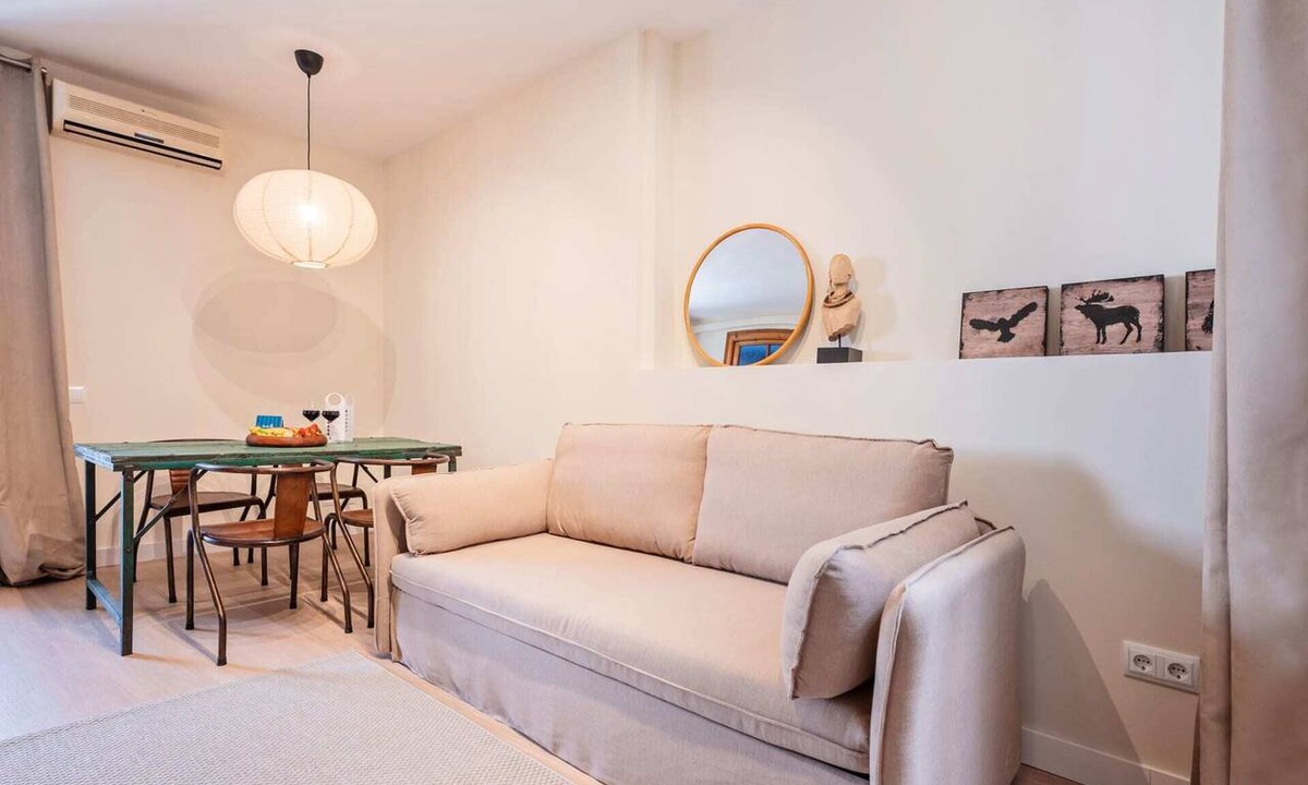 El Parc i la Llacuna del Poblenou Apartment | Sweett | Wellington - Two Bedroom Apartment, Sleeps 5
