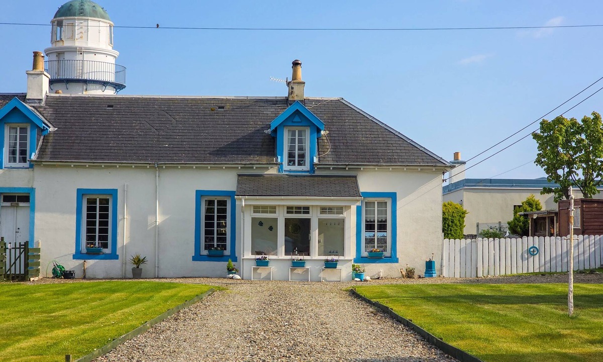 Toward Cottage | Taynuilt Cottage, near the sea side, stunning views