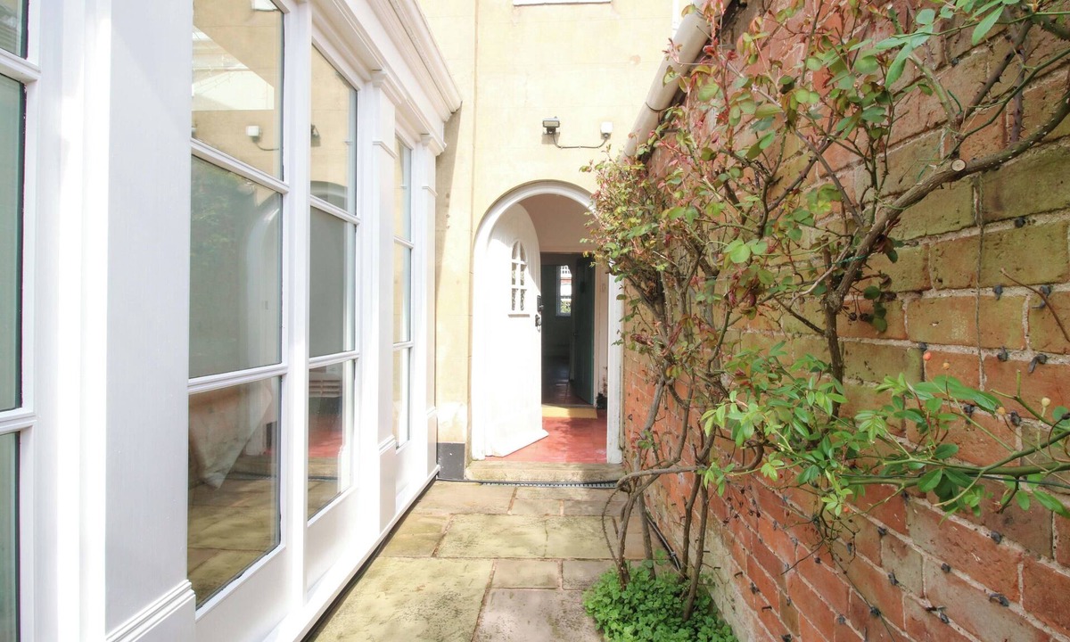 Albrighton Cottage | THE APARTMENT AT THE GREY HOUSE, romantic in Albrighton