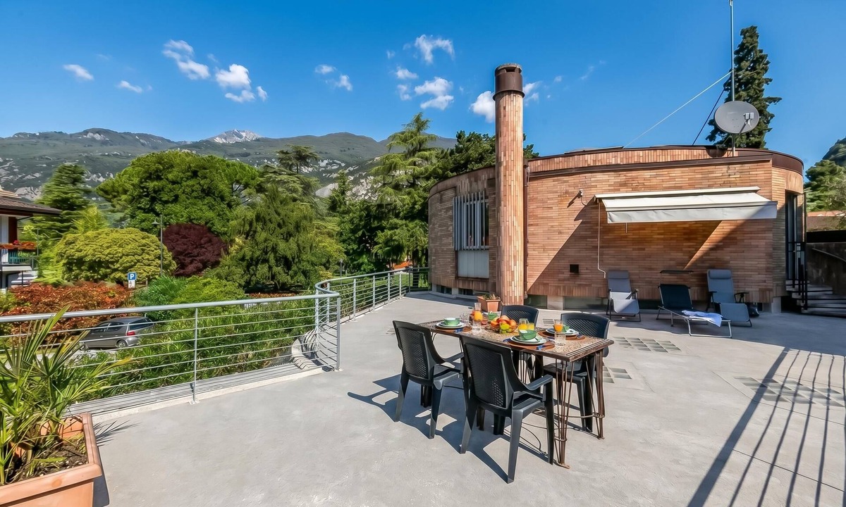 Arco Apartment | The Arco Round House, Arco, Italy