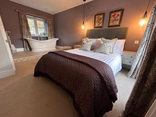 Dunblane House | The Cottage