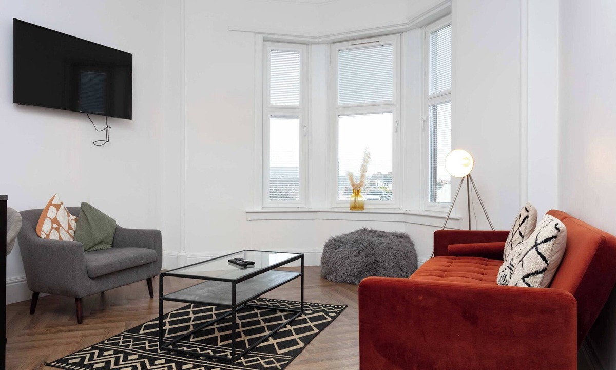 Prestwick Apartment | The Fairlie Suite No2 - Donnini Apartments