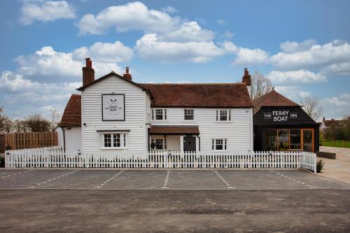 Woodham Ferrers Bed & Breakfast | The Ferry Boat Inn