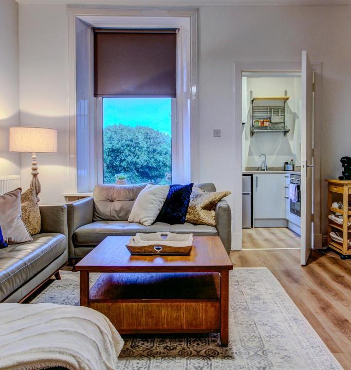Troon Apartment | The Fullarton - Coorie Doon Stays