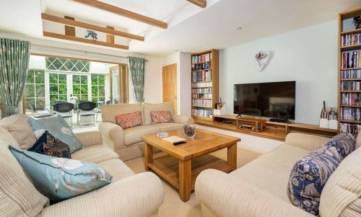 Sudbury House | The Granary at Pannels Ash Farm, Pentlow