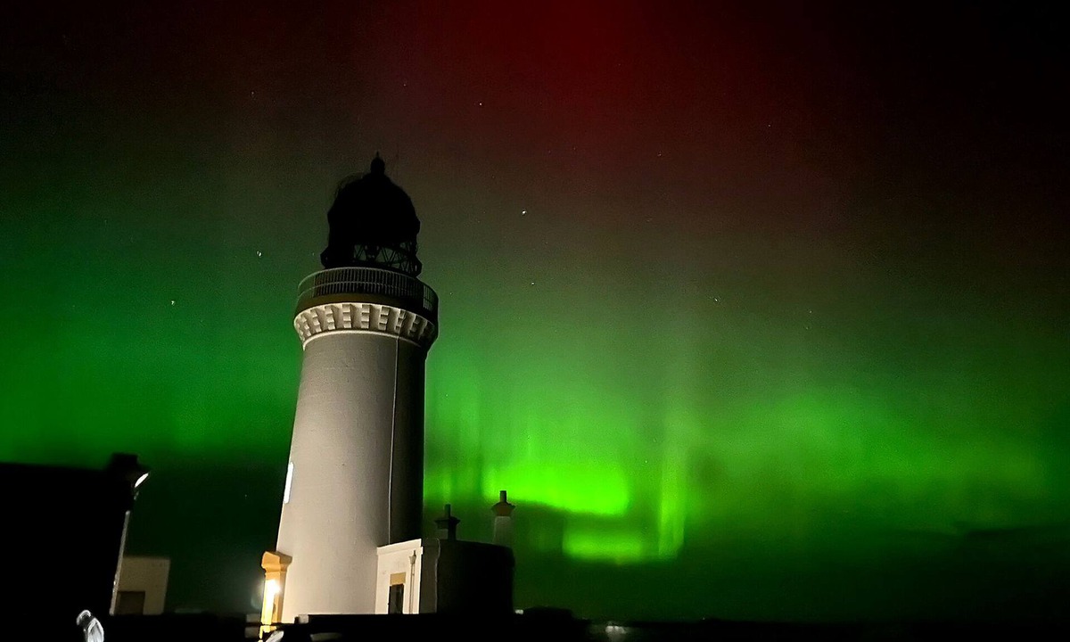 Wick Cottage | THE LIGHTHOUSE KEEPERS CABIN, romantic in Wick, Caithness