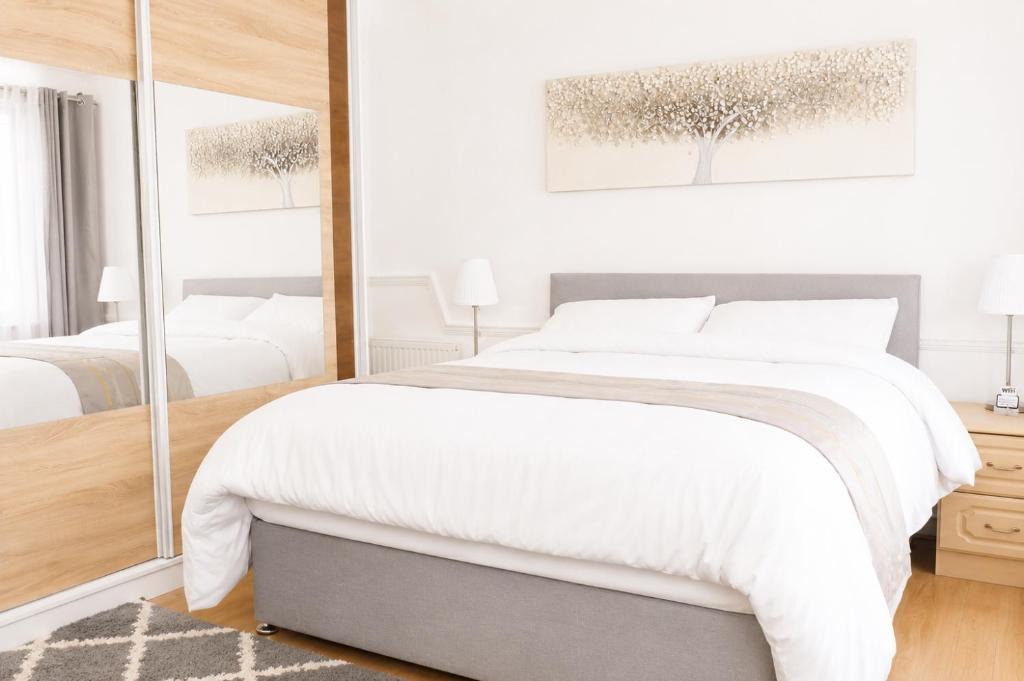 Newham House | The Lime Tree House Beckton