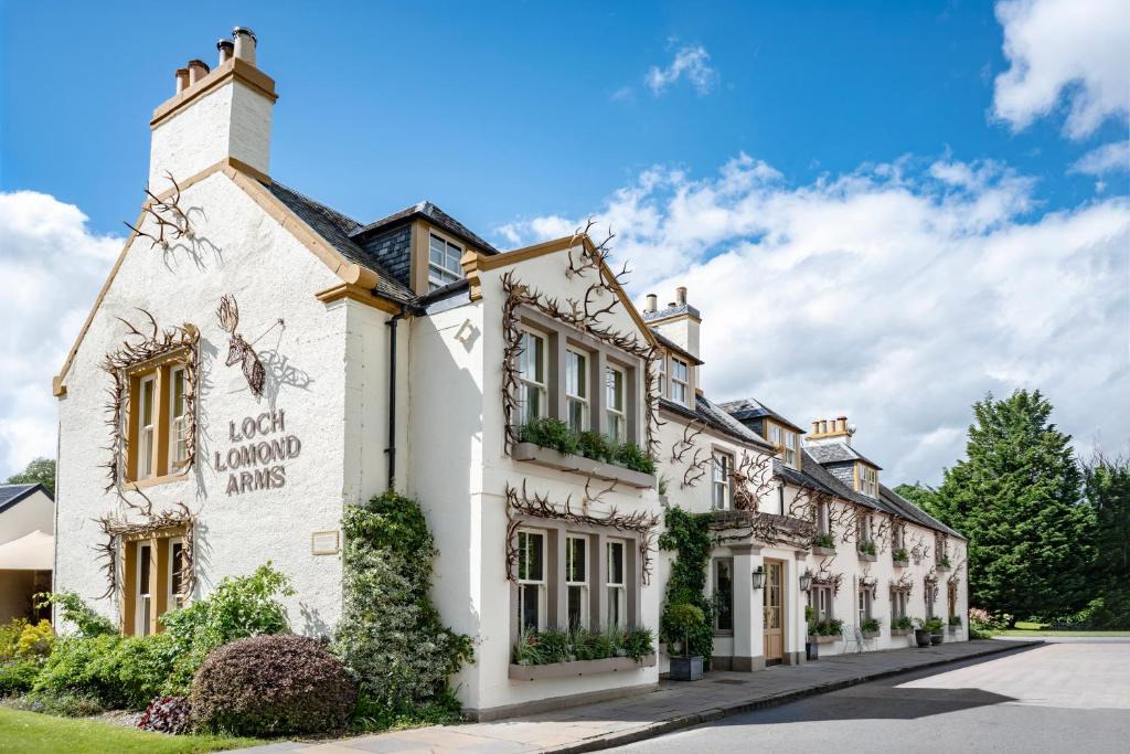 Luss Hotel | The Loch Lomond Arms Hotel