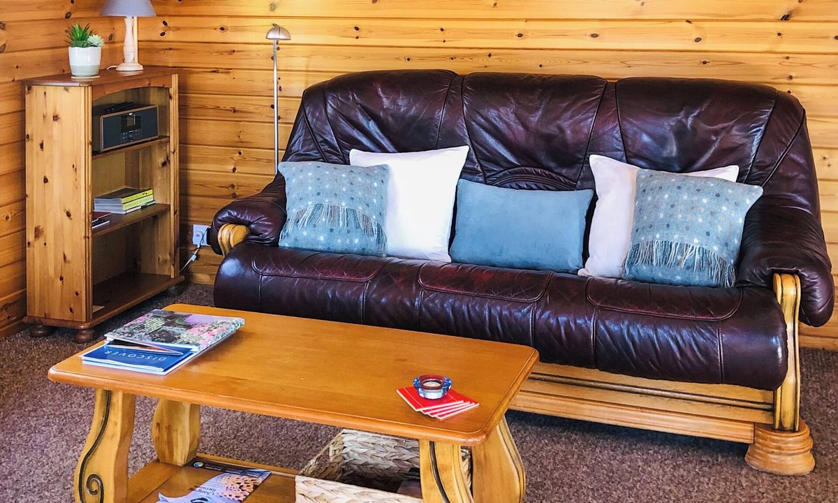 Salen Cottage | The lodge is great for all the family and safe for the kids.