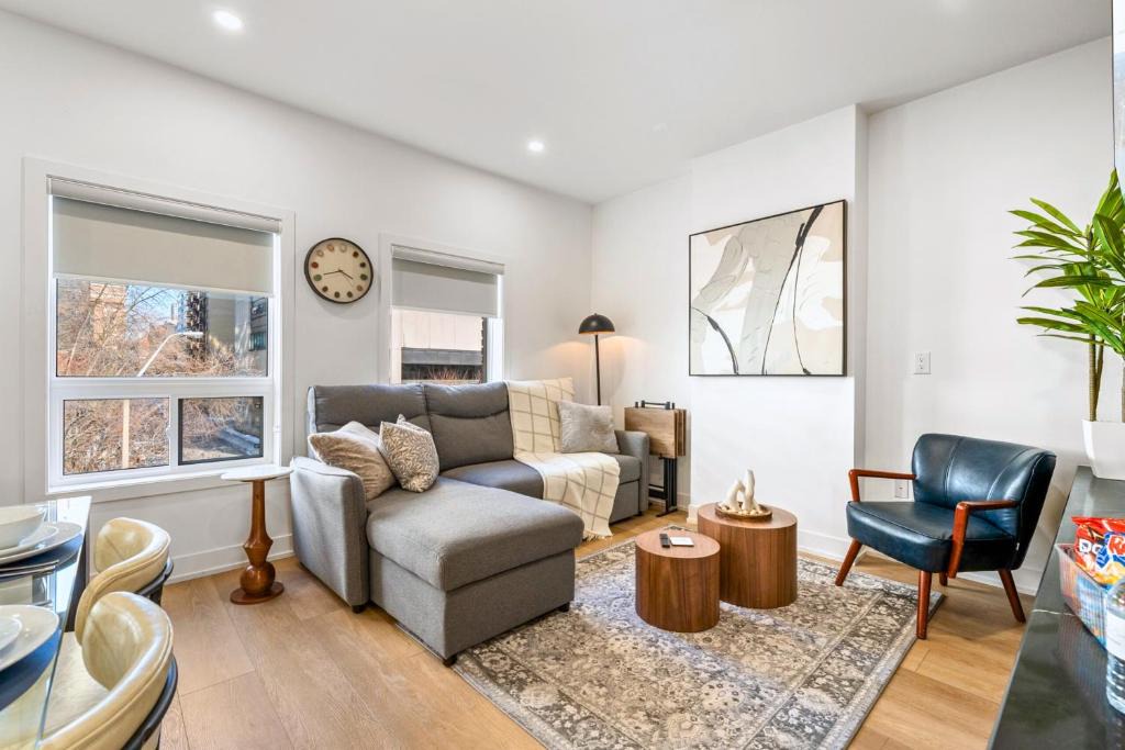 Grange Park Hotel | The McCaul Group Suite Near Baldwin Village