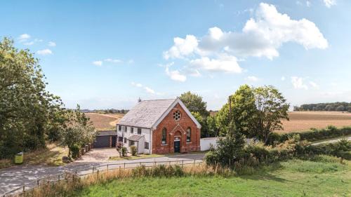 Glentham House | The Old Chapel