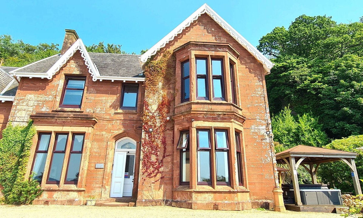 Skelmorlie Cottage | The Old Nunnery Spa and celebration retreat