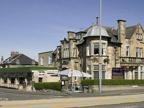 Glasgow Hotel | The Orchard Park Hotel