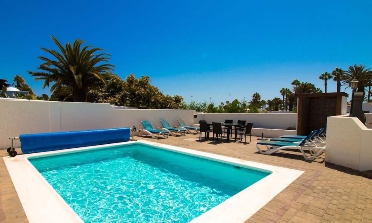 Playa Blanca Villa | The Squid House, Los Calamares Central PB The house with everything!