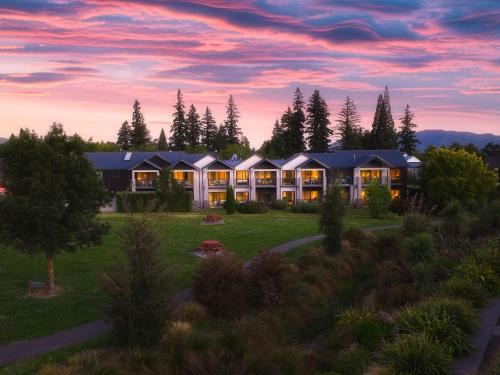 Hanmer Springs Hotel | The St James Premium Accommodation