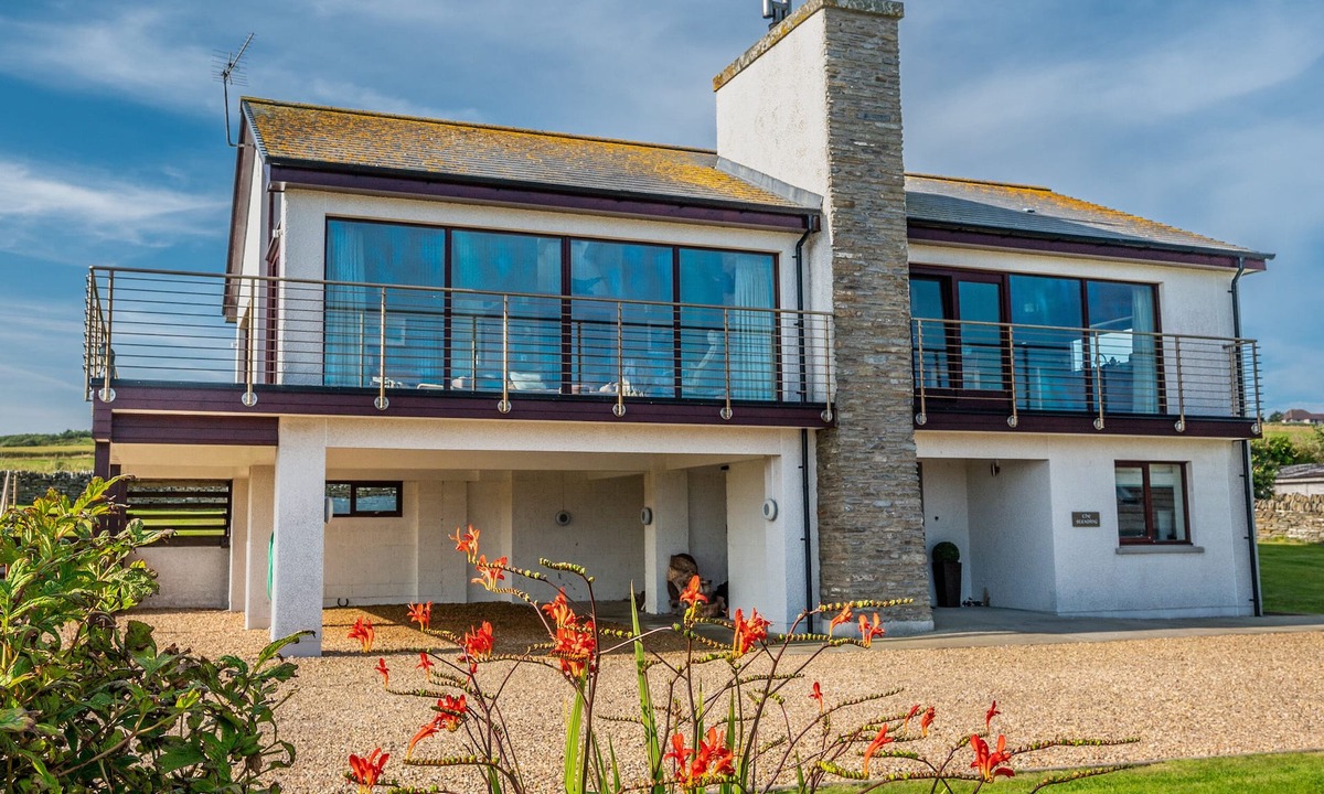 Hoy Island Cottage | THE STEADING, pet friendly, country holiday cottage in Longhope