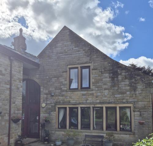 Birch Vale House | The Waltzing Weasel