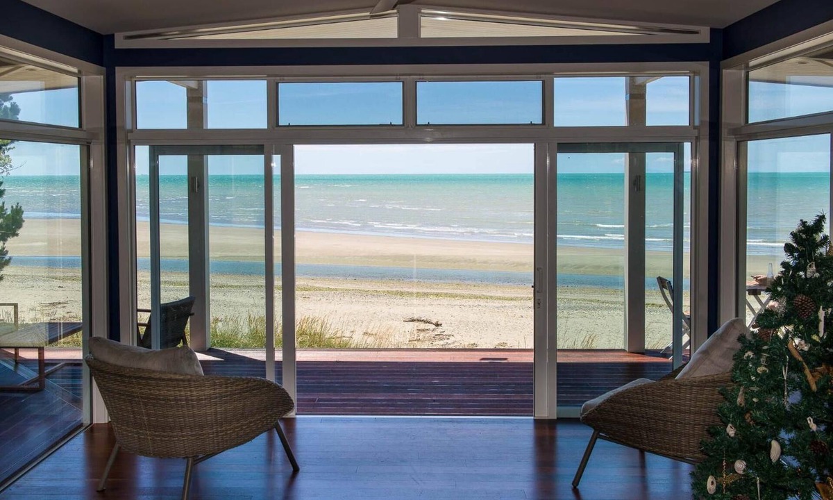 Tasman Bed & Breakfast | The Waters