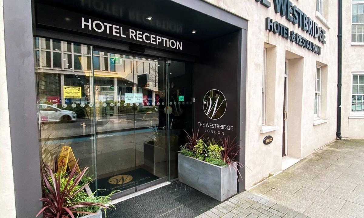 Stratford and New Town Hotel | The Westbridge Hotel
