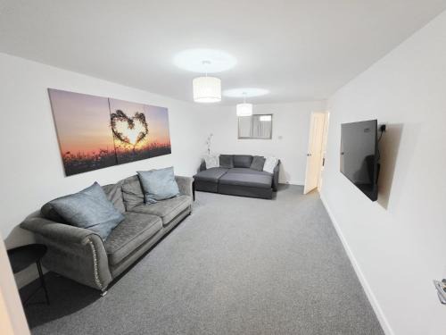 Thurnscoe House | The Willows Haven - Thurnscoe, Rotherham