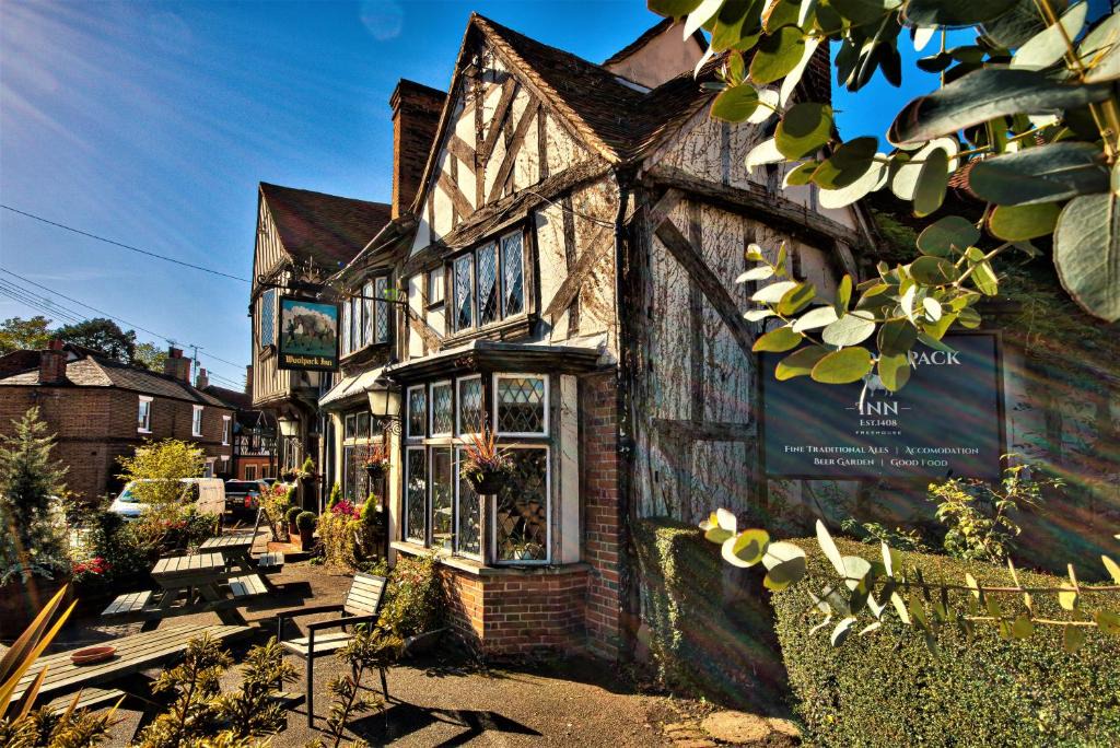 Coggeshall Hotel | The Woolpack Inn