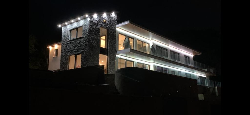Lisburn House | The Wylies