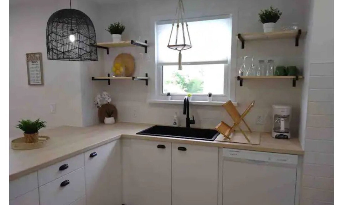 Merritton Apartment | TRANQUIL HIDEAWAY