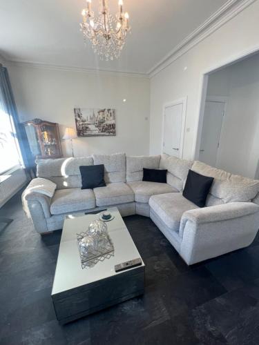 Douglas Apartment | Tynwald Apartments